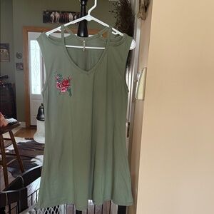 Green Sleeveless Top with Floral Embroidery